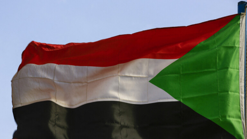 القوات السودانية تعلن إغلاق الطرق المؤدية إلى حرم القيادة العامة وتدعو المواطنين للابتعاد عنه