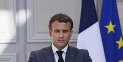 أول تعليق من الرئيس الفرنسي على واقعة صفعه