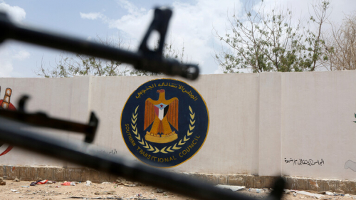 اليمن.."الانتقالي الجنوبي" يعلن التوافق بين طرفي "اتفاق الرياض" على عودة حكومة المناصفة إلى عدن