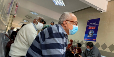مصر.. 15 وفاة و121 إصابة جديدة بفيروس كورونا