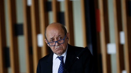 وزير الخارجية الفرنسي: زعماء لبنان يبدو أنهم عاجزون عن إيجاد حل للأزمة التي تسببوا فيها