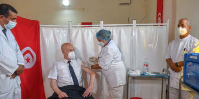 الأميرال عكروت في خطاب مفتوح لرئيس البلاد: تونس تواجه أخطر حرب في تاريخها المعاصر