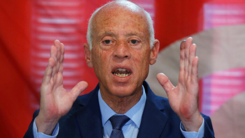 الرئيس التونسي: الوضع كارثي وهناك لوبيات تفسد إجراءات مكافحة كورونا