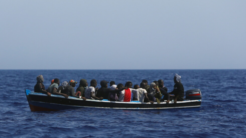 إسبانيا: مخاوف من وفاة أكثر من 50 شخصا جراء غرق قارب مهاجرين في المحيط الأطلسي
