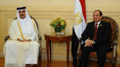 الرئاسة المصرية: السيسي وأمير قطر اتفقا على أهمية العمل على استئناف التعاون