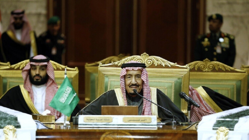 العاهل السعودي وولي العهد يبعثان ببرقيات تهنئة لمحمد بن زايد لانتخابه رئيسا للإمارات
