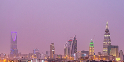 أميرة سعودية تعلق على أنباء نية السماح ببيع الخمور في مدينة المستقبل "نيوم"