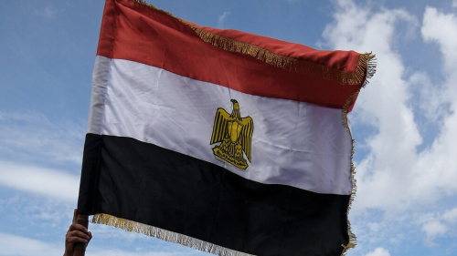 القضاء المصري يحكم بالمشدد 15 عاما على محمود عزت وأبو الفتوح بقضية "الإضرار بالمصالح القومية"