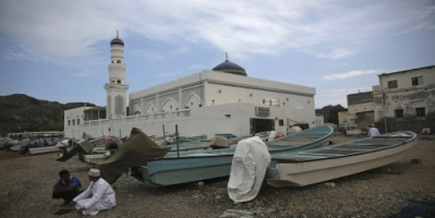 العثور على صيادين عمانيين بعد اختفائهما 9 أيام في البحر