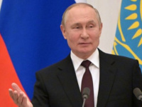  الرئيس الروسي فلاديمير بوتين : سنتخذ إجراءات لبناء عالم أكثر ديمقراطية