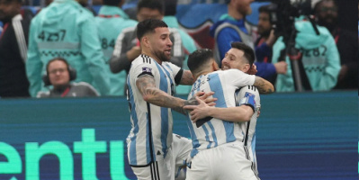 الأرجنتين تتوج بكأس العالم 2022 بعد فوزها على فرنسا بركلات الترجيح