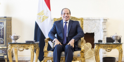 الرئيس السيسي يكشف عن هبوط طائرة مصرية في منطقة بسيناء برئيس الوزراء لأول مرة منذ 8 سنوات