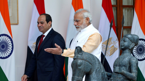 الرئيس السيسي يعرض المقومات الاقتصادية لمصر وقناة السويس على رئيس وزراء الهند