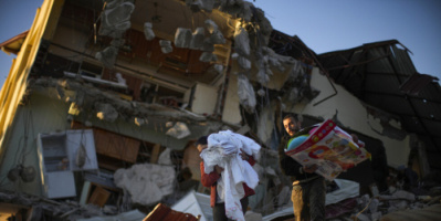 إدارة الكوارث والطوارئ التركية: ارتفاع حصيلة ضحايا الزلزال في تركيا إلى 40642 قتيلا