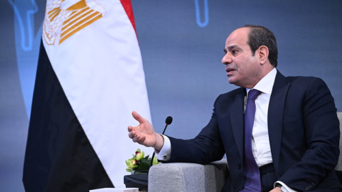 مصر.. السيسي يصدر توجيهات بخصوص نقل مقابر السيدة نفيسة والإمام الشافعي وإنشاء "مقبرة الخالدين"