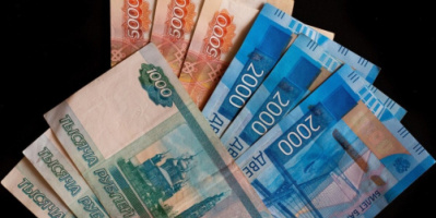مصر وروسيا توجهان ضربة "قاصمة" للدولار
