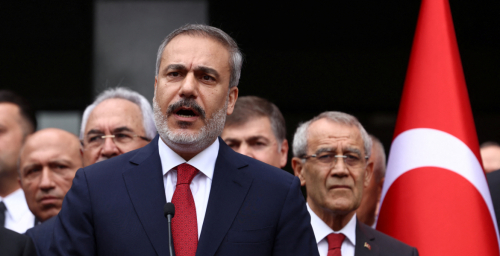 وزير الخارجية التركي: ينبغي إنهاء سياسة القمع ضد العرب من قبل قوات قسد في سوريا