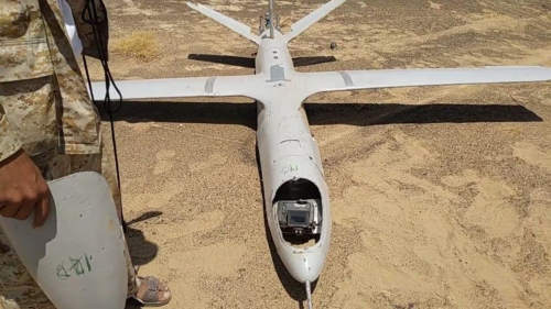  الدفاعات الجوية اليمنية تسقط طائرة مسيرة حوثية مفخخة في مأرب