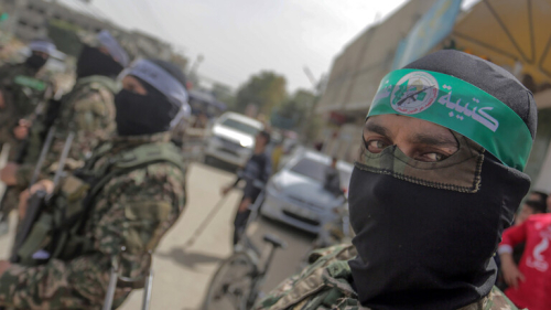 "كتائب القسام" تعلن مقتل أسيرين وإصابة 8 بجروح خطيرة بالقصف الإسرائيلي
