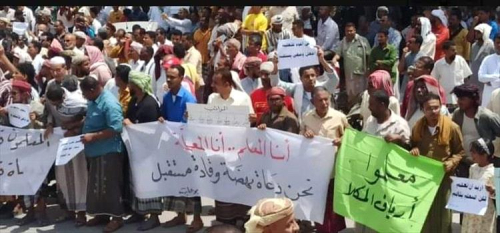 معركة حقوق المعلمين في حضرموت: إضراب مستمر ومناصرة حراكية