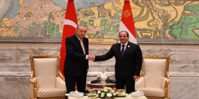 السيسي يؤكد لأردوغان ضرورة الحفاظ على وحدة واستقلال سوريا وتدشين عملية سياسية تضم الجميع