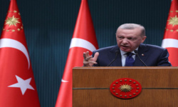 أردوغان: إما أن يدفن الإرهابيون أسلحتهم أو أن يدفنوا معها