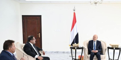النائب العام يرفع تقريرًا لرئيس مجلس القيادة بشأن تنفيذ توجيهات الإفراج عن السجناء والمعسرين