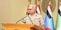وزير الدفاع المصري يؤكد على تطوير القدرات القتالية والفنية للقوات المسلحة
