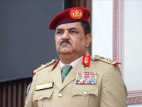 وزير الدفاع اليمني: قواتنا جاهزة لـ"سحق" أي مغامرة حوثية.. ولن نسمح بعسكرة البحر الأحمر