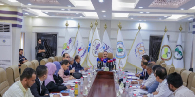البحر الأحمر يتحول إلى مقبرة كيميائية: ميليشيات الحوثي تغرق سفناً تحمل نترات الأمونيوم وتهدد الحياة البحرية
