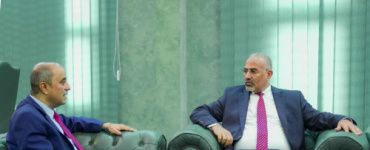 في لقاء غلب عليه طابع التحذير.. الزُبيدي لرئيس الوزراء: أي تباطؤ حكومي غير مقبول