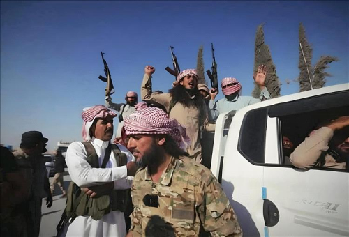 بنادق البدو تستيقظ: 50 ألف مقاتل في طريقهم إلى السويداء... والقهوة محرمة حتى يوم النصر