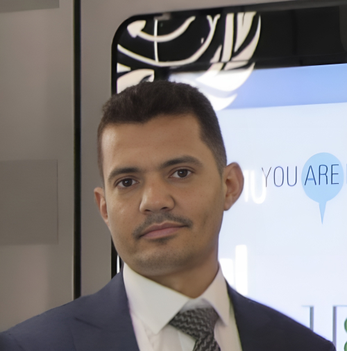 الصحفي ماجد الداعري: محاولة تعطيل أوامر النيابة من قبل المحرمي يفتح باب الفوضى القانونية في عدن