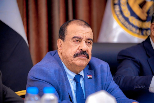  شخصية بارزة تفجر مفاجأة وتكشف عن "الجريمة" التي تحدث في حضرموت