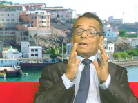مستحضراً مأساة الجردمي.. عيدروس النقيب للانتقالي: أجهزتكم الأمنية تكرر "نهج صالح" وتخون الثورة الجنوبية