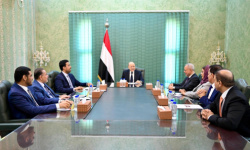 من الإصلاحات إلى معركة الوعي.. كواليس اجتماع العليمي في عدن تكشف الكثير
