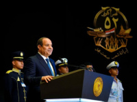 السيسي: «أنا جزء منكم».. اعتراف بمعاناة المصريين وسط أزمة اقتصادية خانقة