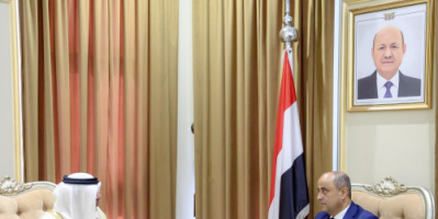 رسالة خطية غامضة من حاكم دبي تصل مكتب رئيس الوزراء اليمني... ما جاء فيها سيقلب الموازين!