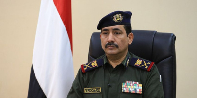 وزير الداخلية حيدان: ضبط شبكة تهريب دولية في عدن تضم أجانب بينهم عناصر من حزب الله