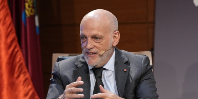 غلطة بـ 100 مليون يورو.. تيباس يدفع ثمن «لسانه» غالياً