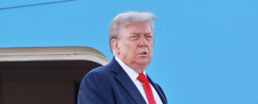 لم يكن الأمر سهلاً.. ترامب يكشف مفاجأة كبرى بشأن حرب أوكرانيا خلال «عفو الديك الرومي»