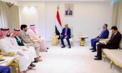 خلف أبواب المعاشيق.. اتفاق يمني خليجي يرسم ملامح المرحلة القادمة