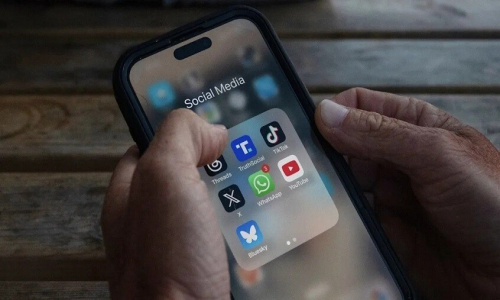 ليست فيسبوك ولا إنستغرام.. تعرف على التطبيقات التي يهرب إليها الأميركيون.