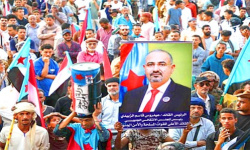 وزارات حكومية في عدن تعلن الاصطفاف خلف المجلس الانتقالي وتأييد استقلال دولة الجنوب العربي