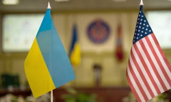 تريد بيع الحلفاء.. كيف تحولت رغبة ترامب في شراء غرينلاند إلى كابوس يطارد زيلينسكي؟