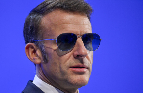  تسريبات خاصة تفضح العلاقة بين ماكرون وترامب.. والجمهور الفرنسي يطالب بالرد الفوري