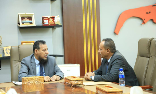 محافظ عدن يؤكد دعم السلطة المحلية للتعليم المهني والتأهيل الأكاديمي