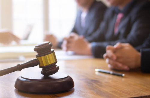 الحكم بالإعدام على المتهمين في قضية طفل أريانة بعد ثبوت تهمة الاغتصاب الجماعي