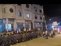 مظاهرة حاشدة تهزّ معاشيق.. أمن عدن يصعّدون للمطالبة برواتبهم المتوقفة منذ خمسة أشهر