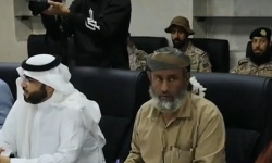 بعد إغلاقه مقرات الانتقالي..العليمي يعيّن عبدالسلام الجمالي قائداً لقوات الأمن الخاصة ويمنحه رتبة لواء